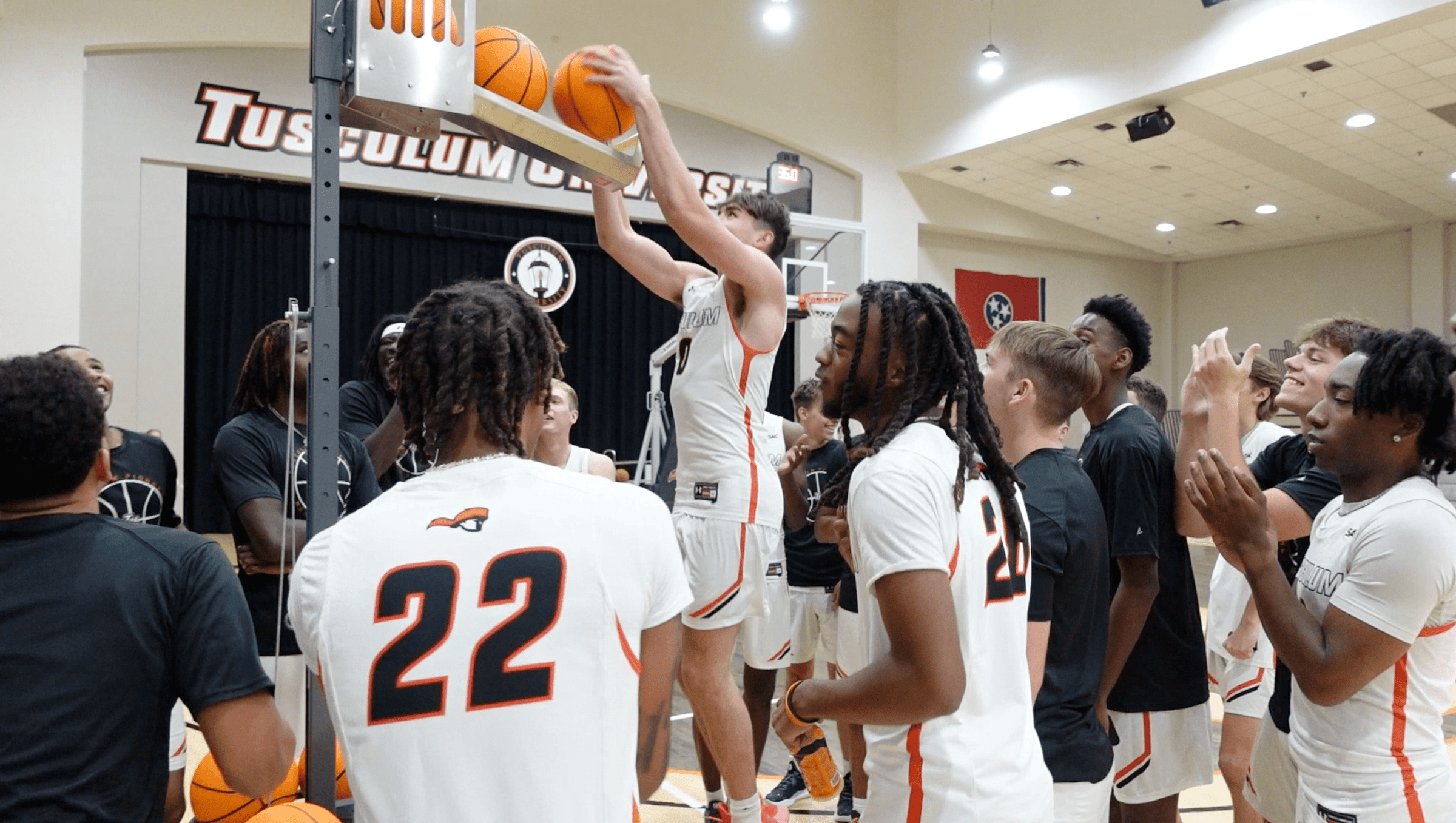 college basketball trains rebounding skills srv trainer